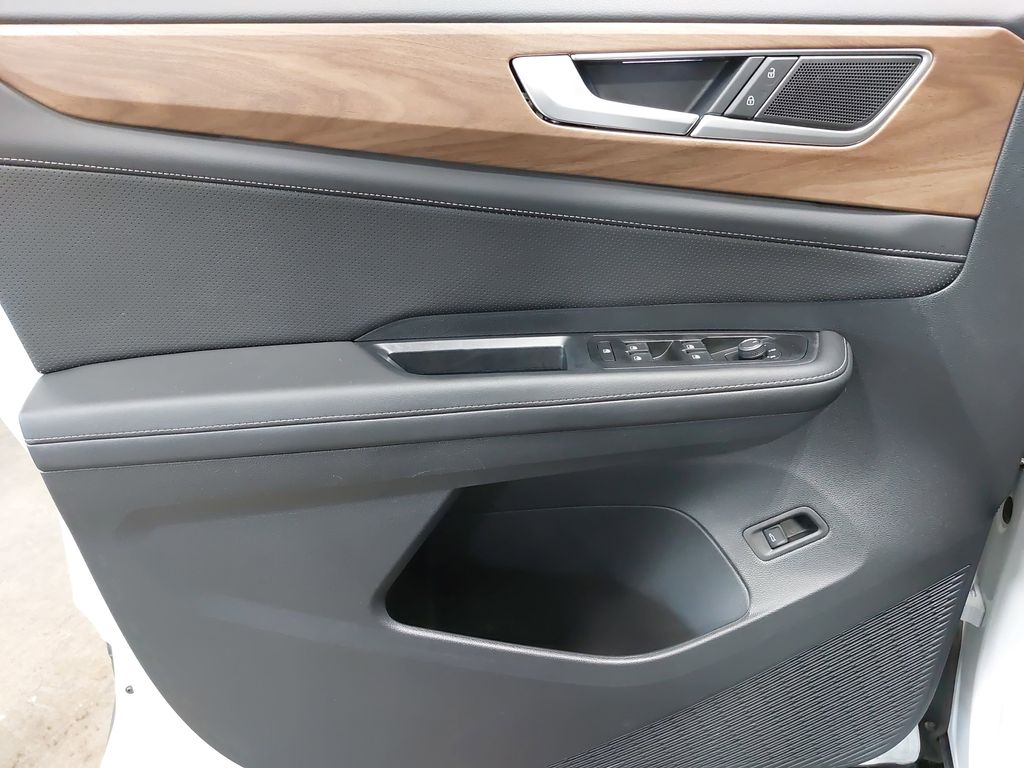 2025 VOLKSWAGEN ATLAS - Image 27