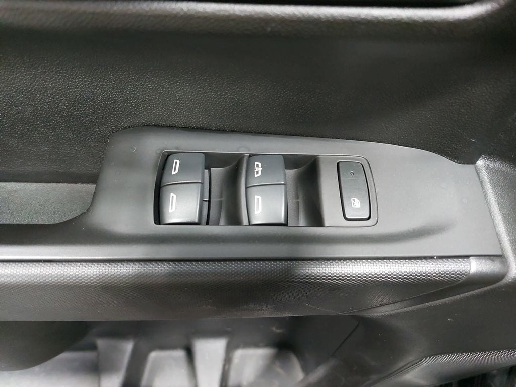 2024 CHEVROLET SILVERADO - Image 28