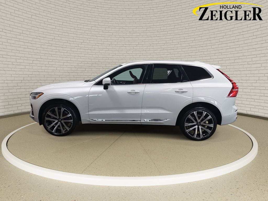 2023 VOLVO XC60 - Image 8
