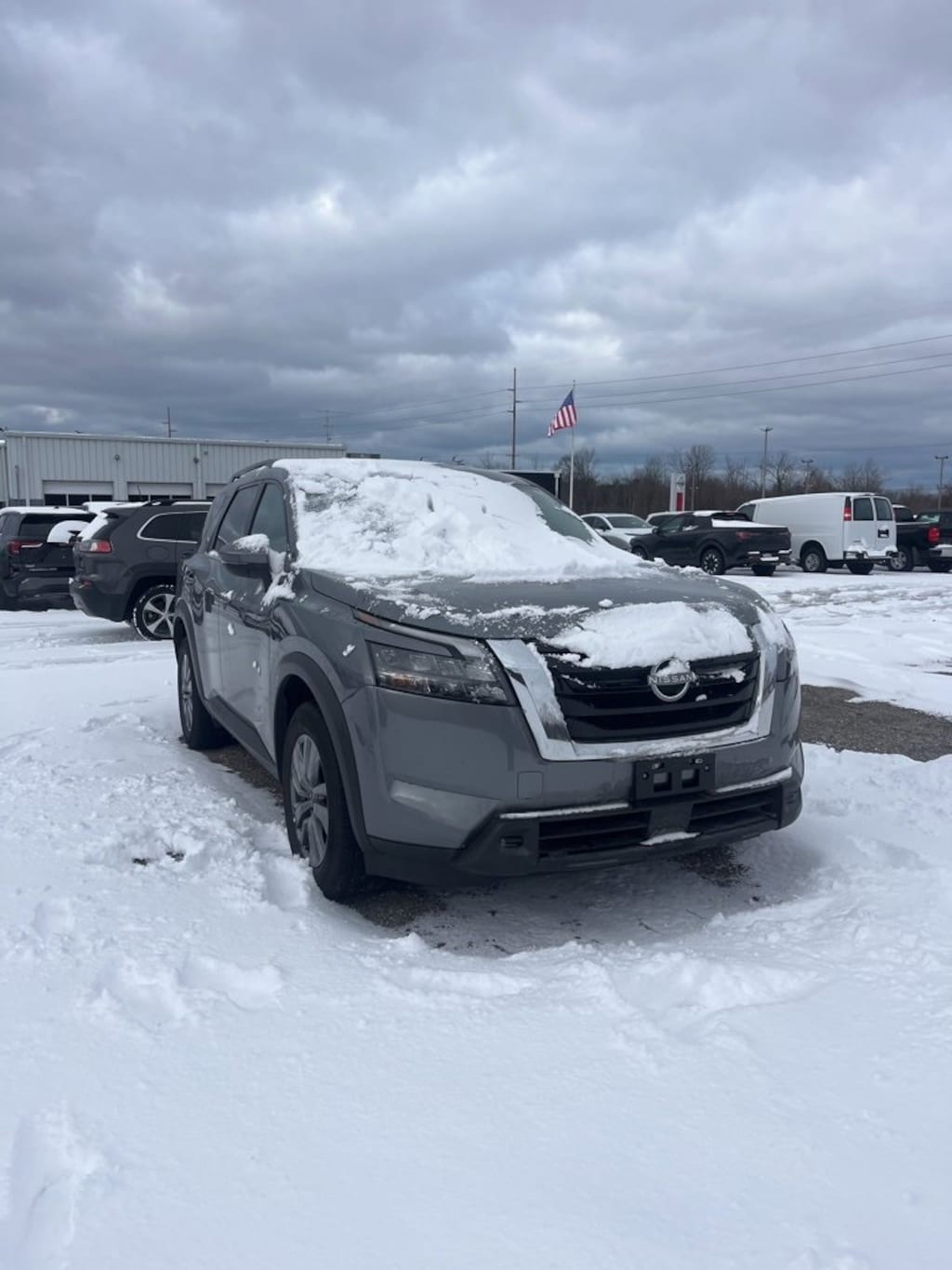 Used 2025 Nissan Pathfinder SV SUV