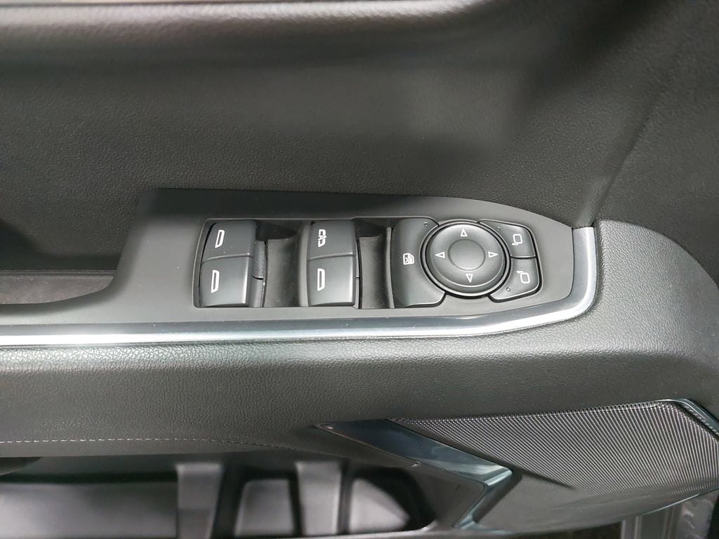 2023 CHEVROLET SILVERADO - Image 29