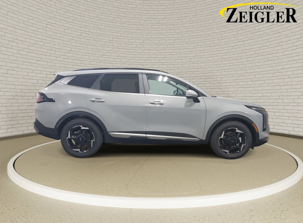 New 2026 Kia Sportage EX SUV