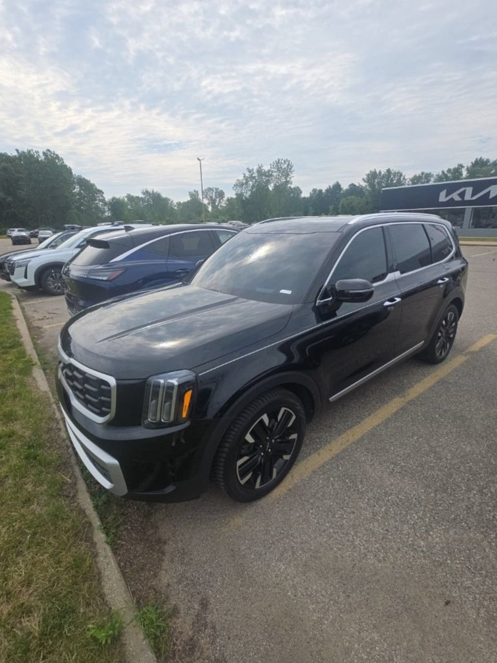 Used 2024 Kia Telluride SX-Prestige SUV