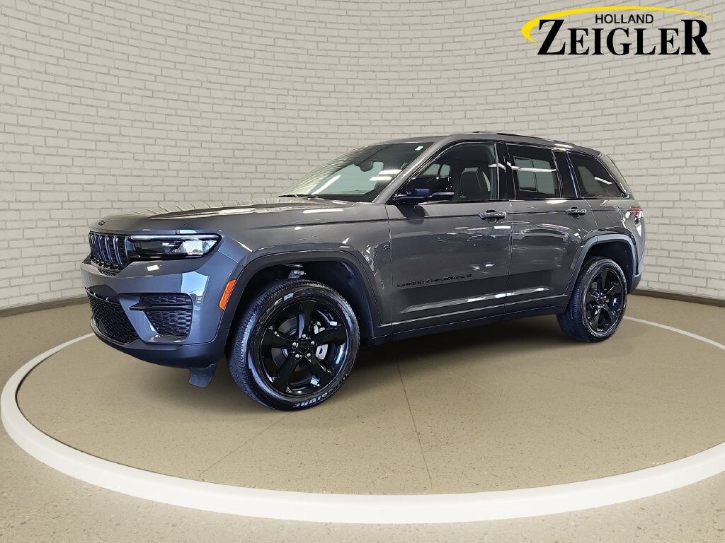 Used 2023 Jeep Grand Cherokee Altitude X SUV