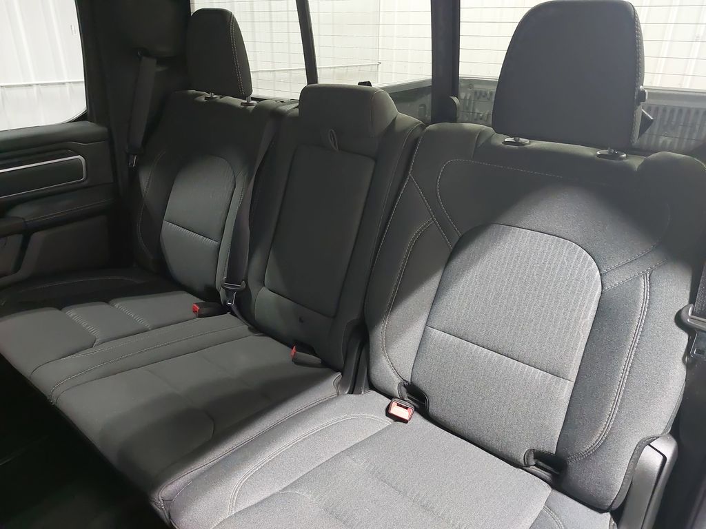 2022 RAM 1500 - Image 13