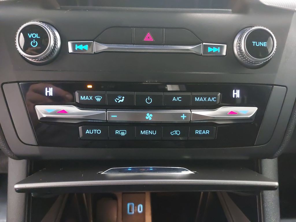 2020 FORD EXPLORER - Image 23