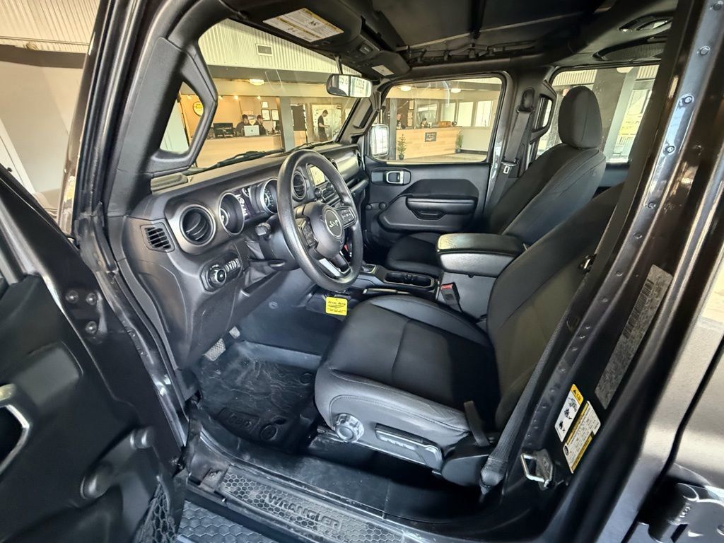 2018 JEEP WRANGLER - Image 18