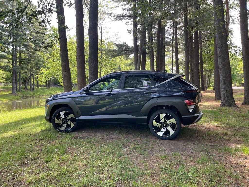 New 2026 Hyundai Kona Limited SUV