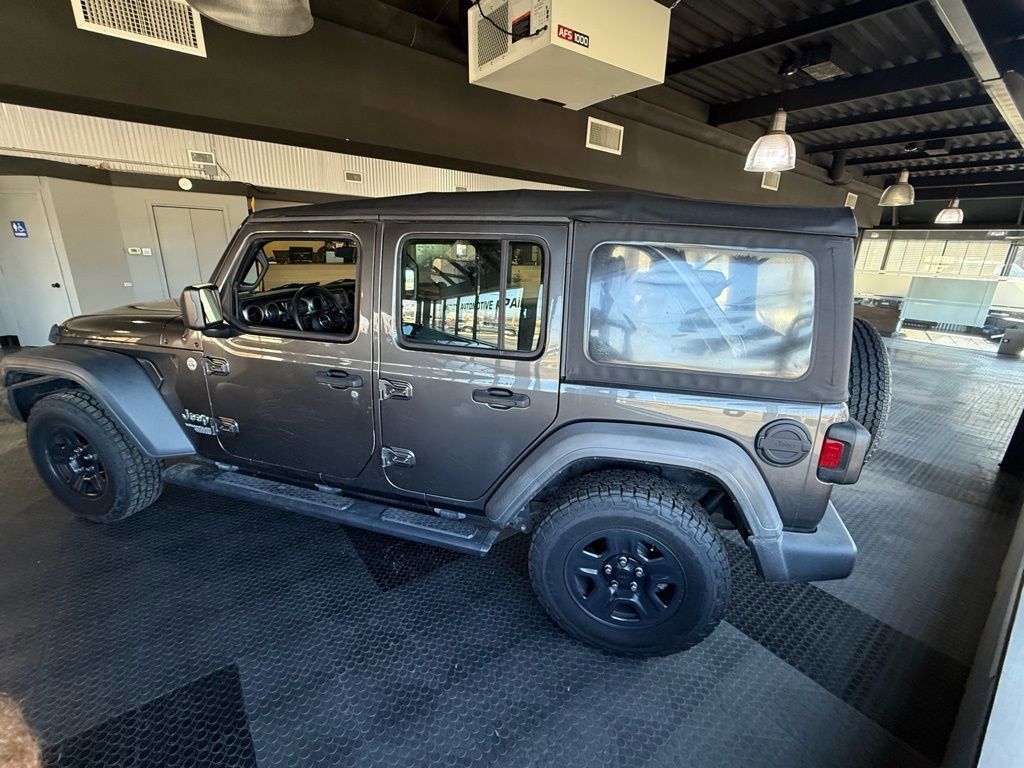 2018 JEEP WRANGLER - Image 17