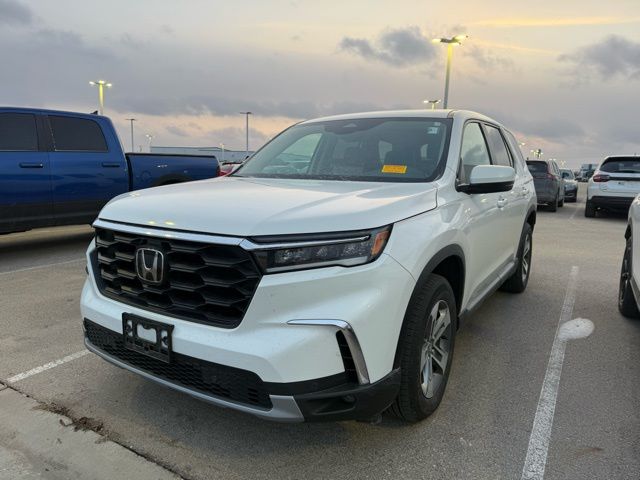 2023 HONDA PILOT - Image 3