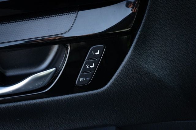 2025 HONDA CR-V - Image 17