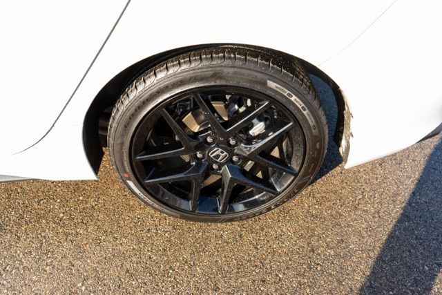 2025 HONDA CIVIC - Image 11