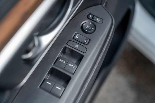 2022 HONDA CR-V - Image 18