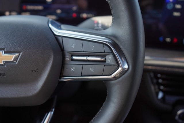 2025 CHEVROLET SUBURBAN - Image 26