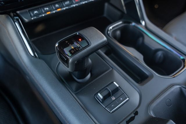 2023 GMC SIERRA - Image 38