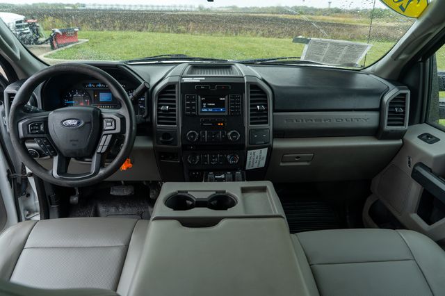 2018 FORD F-550 - Image 14