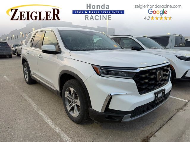 2023 HONDA PILOT - Image 1