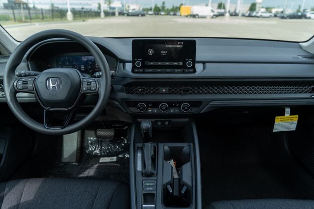 2024 HONDA ACCORD - Image 11