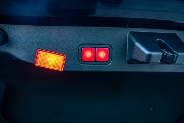 2015 MERCEDES-BENZ SL-CLASS - Image 20