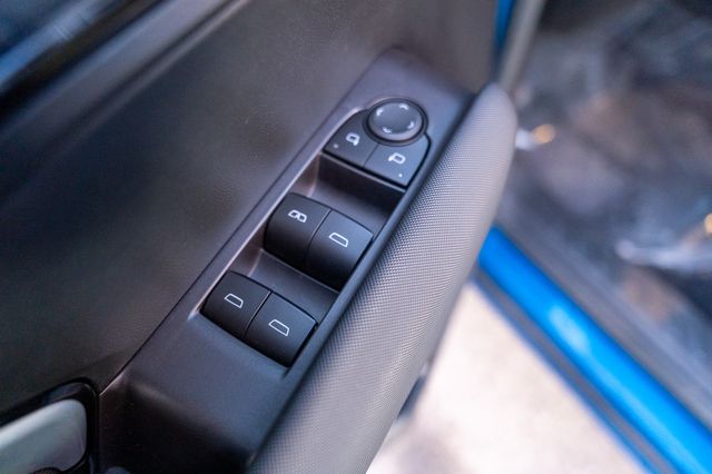 2023 CHEVROLET COLORADO - Image 21