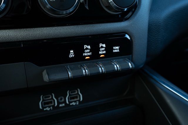 2025 RAM 1500 - Image 29