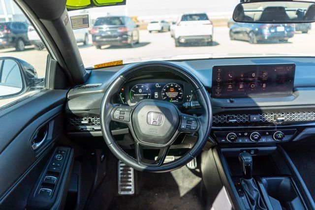 2023 HONDA ACCORD - Image 11