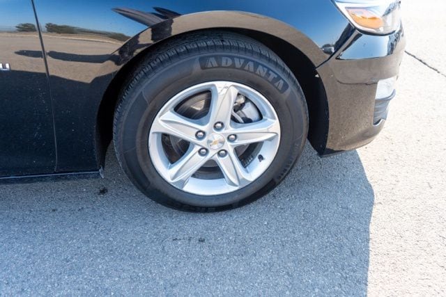 2024 CHEVROLET MALIBU - Image 9