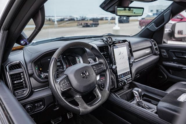 2023 RAM 1500 - Image 13