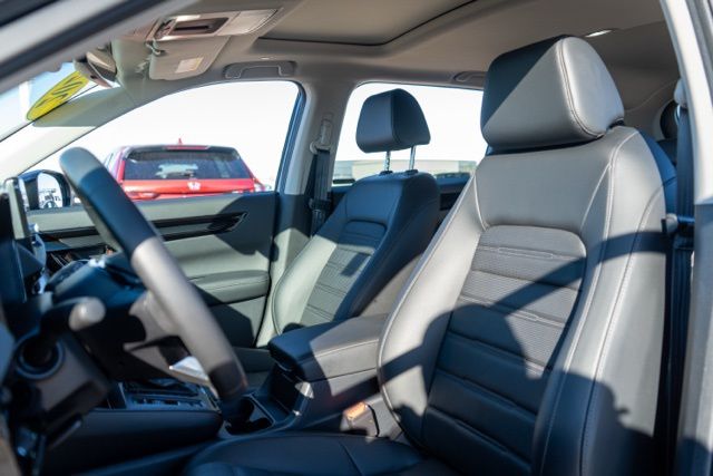 2025 HONDA CR-V - Image 13