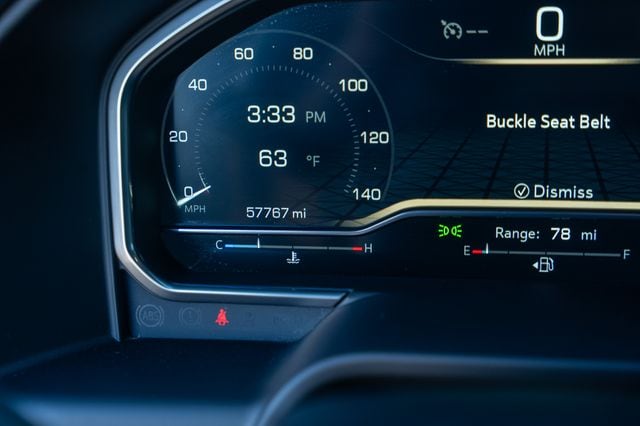 2023 GMC SIERRA - Image 32