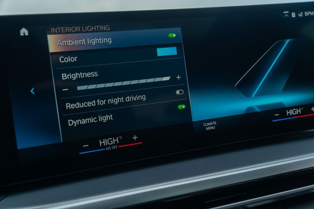 2023 BMW 340I - Image 30