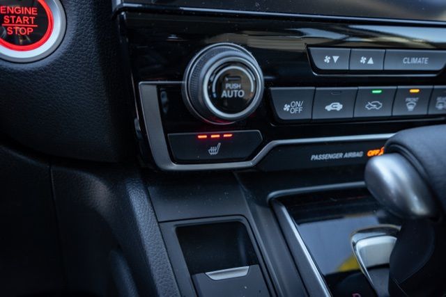 2017 HONDA CR-V - Image 28