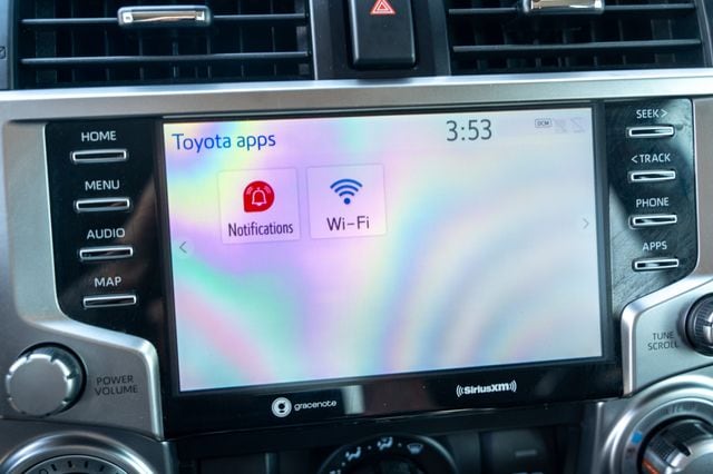 2022 TOYOTA 4RUNNER - Image 30