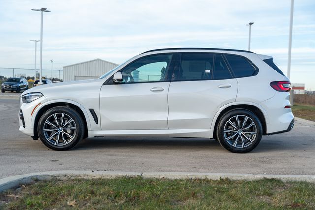 2023 BMW X5 - Image 4
