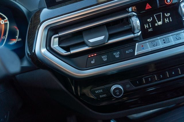 2023 BMW X3 - Image 28