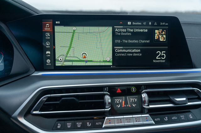 2023 BMW X6 - Image 32