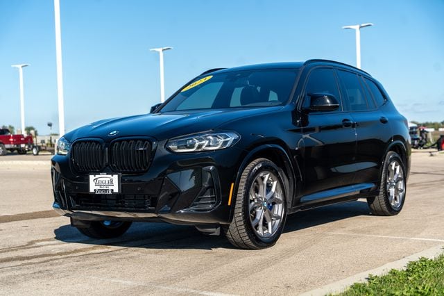 2023 BMW X3 - Image 3