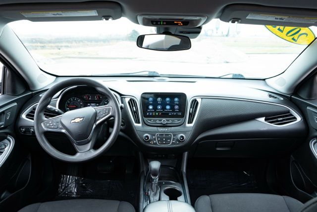 2023 CHEVROLET MALIBU - Image 13