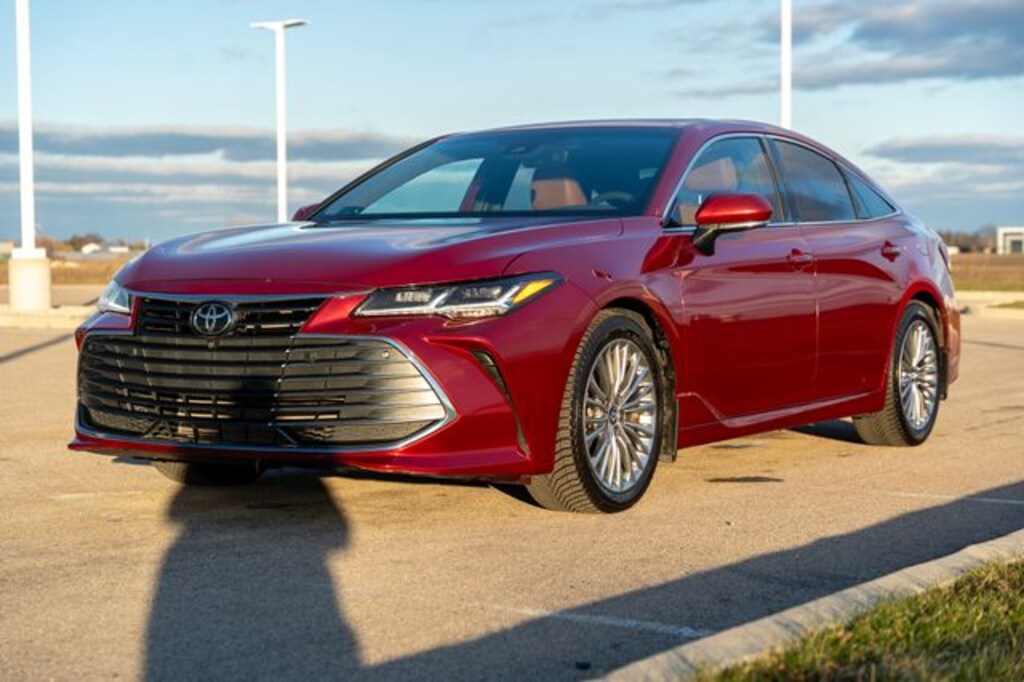 Used 2020 Toyota Avalon Limited Sedan