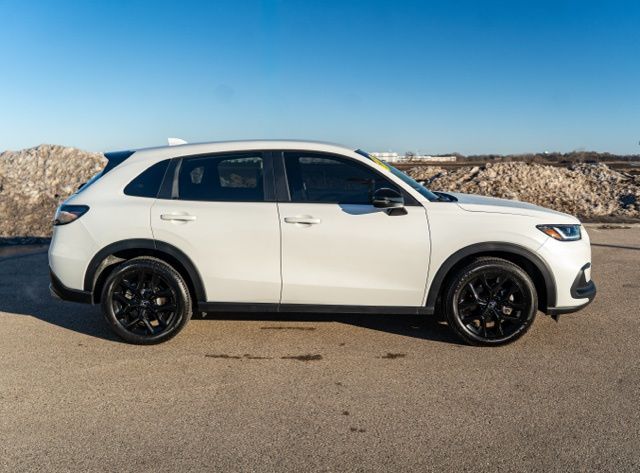 2023 HONDA HR-V - Image 9