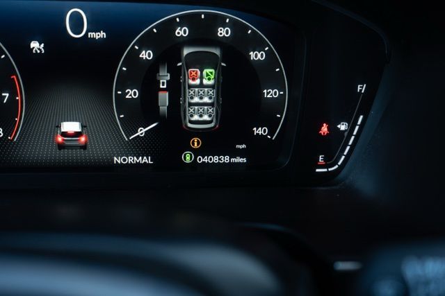 2025 HONDA PILOT - Image 24