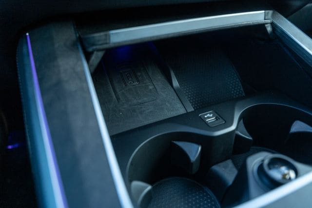 2023 BMW X5 - Image 37