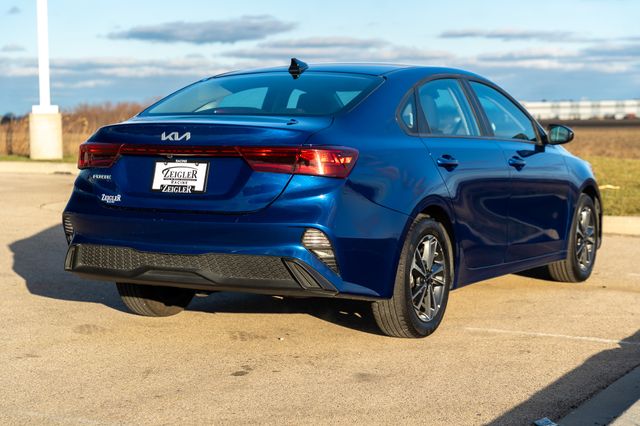 2024 KIA FORTE - Image 7