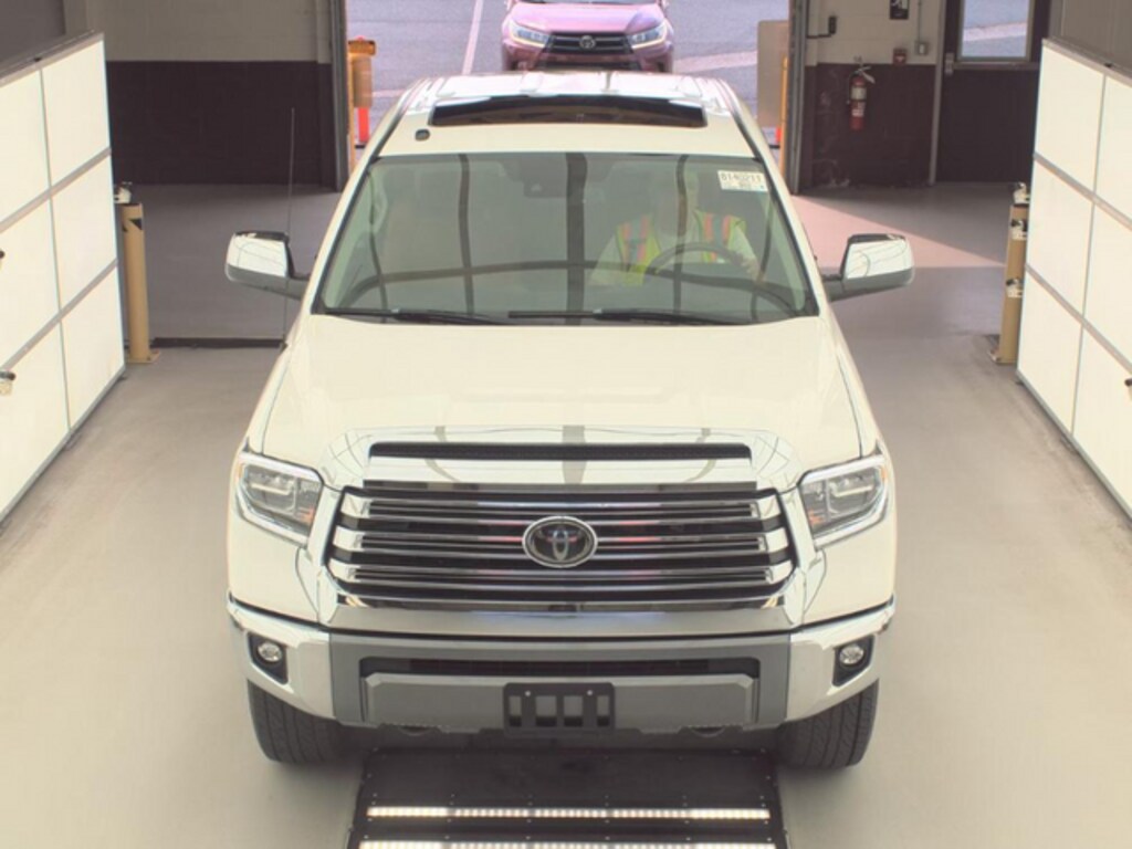 Used 2018 Toyota Tundra  Truck CrewMax