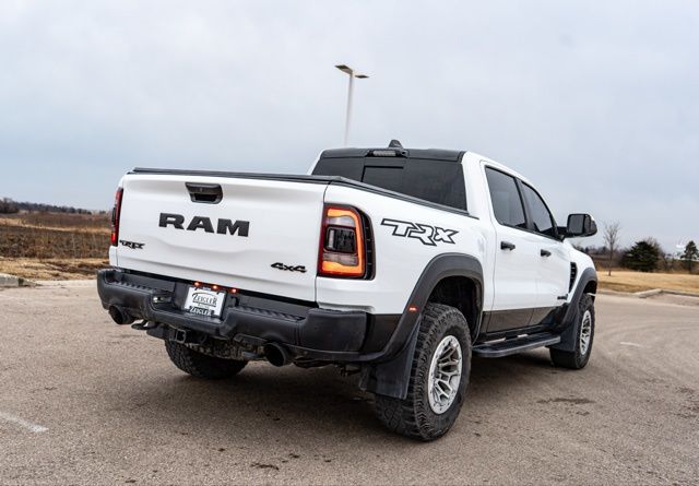 2023 RAM 1500 - Image 7