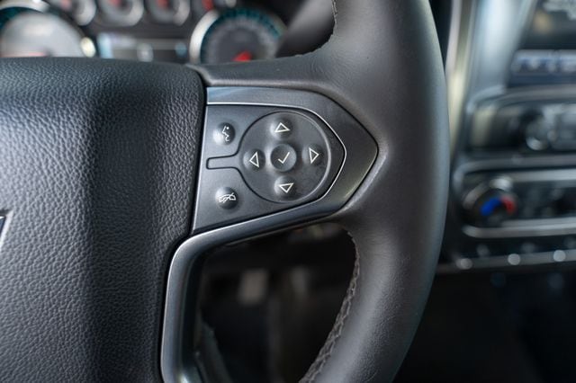 2017 CHEVROLET SILVERADO - Image 26