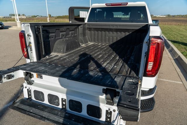 2023 GMC SIERRA - Image 19