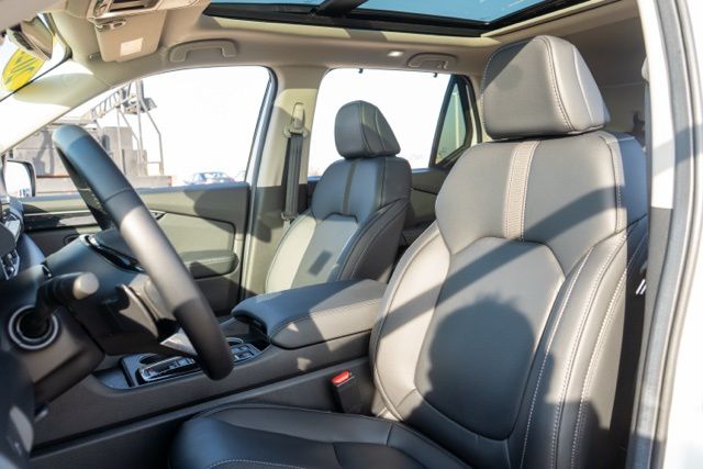 2025 HONDA PILOT - Image 16