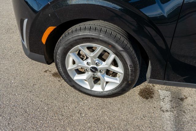 2024 KIA SOUL - Image 13