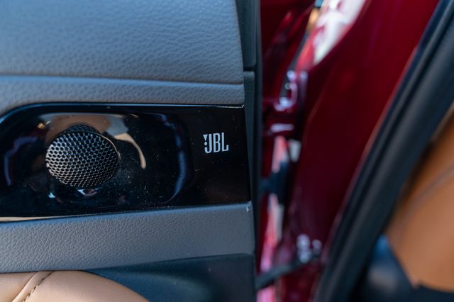 2020 TOYOTA AVALON - Image 23